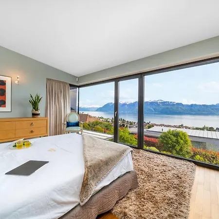 Villa Best With Pool And Panoramic Views By Guestlee